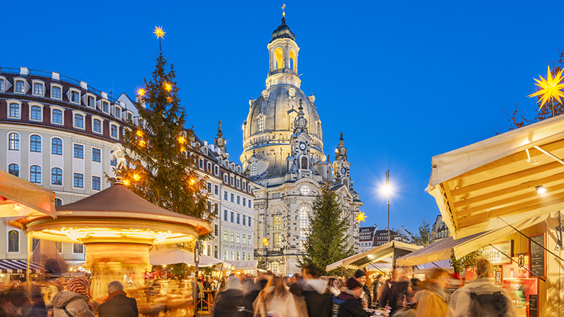 Christmas Market in Dresden ©GNTB/Dagmar Schwelle