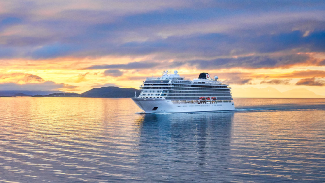 Viking Releases New 2024 2025 World Cruise With Limited Time Offer   CC SKY Lofoten Midnight Sun Panorama 1680x716 Tcm27 160410 660x371 