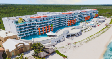 Nickelodeon Hotels & Resorts Riviera Maya Beachfront building overview