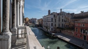 Views of the Cannaregio canal.