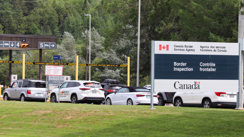 9000 Borders CBSA Possible Strike