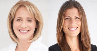 Louise Fecteau, General Manager of Transat Distribution Canada (left), will be succeeded by Karine Gagnon, currently Commercial Director, Transat (right).
