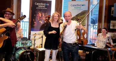 Natalie MacMaster and Donnell Leahy