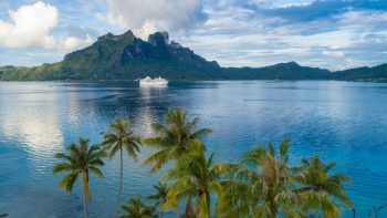 Paul Gauguin Cruises in Tahiti