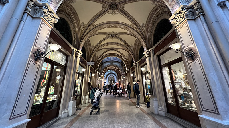 Vienna shopping