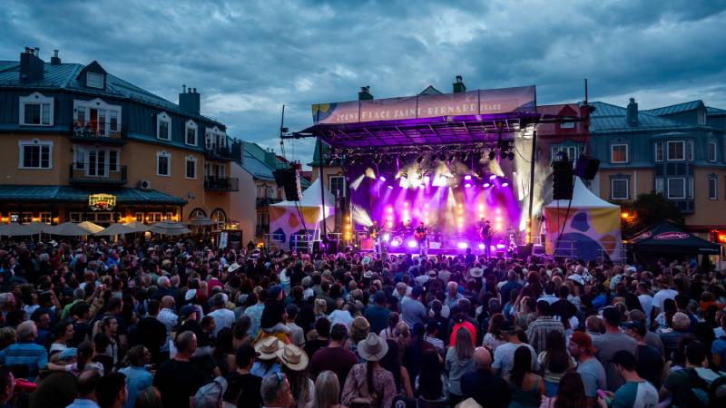 Tremblant, pedestrian village